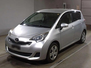 TOYOTA RACTIS 2015