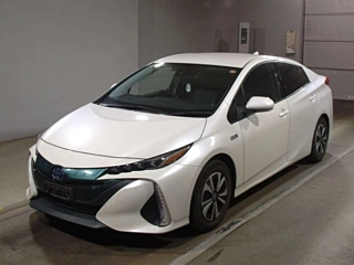 TOYOTA PRIUS PHV 2019
