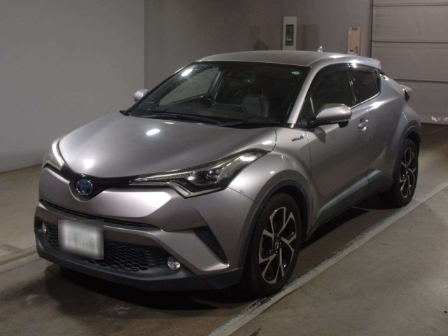 TOYOTA C-HR 2017