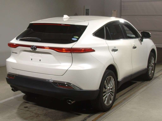 TOYOTA HARRIER 2020