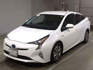 TOYOTA PRIUS 2016