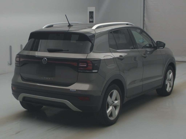 VOLKSWAGEN T-CROSS 2021