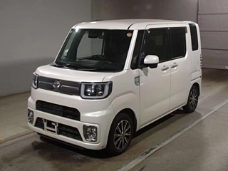 TOYOTA PIXIS MEGA 2018