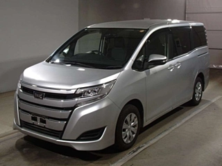 TOYOTA NOAH 2020