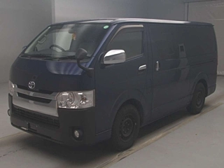 TOYOTA HIACE VAN 2015