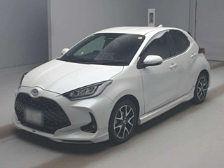 TOYOTA YARIS 2024