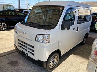 TOYOTA PIXIS VAN 2023