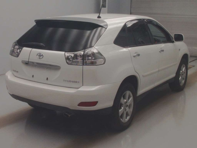 TOYOTA HARRIER 2011