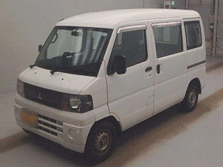 MITSUBISHI MINICAB VAN 2009