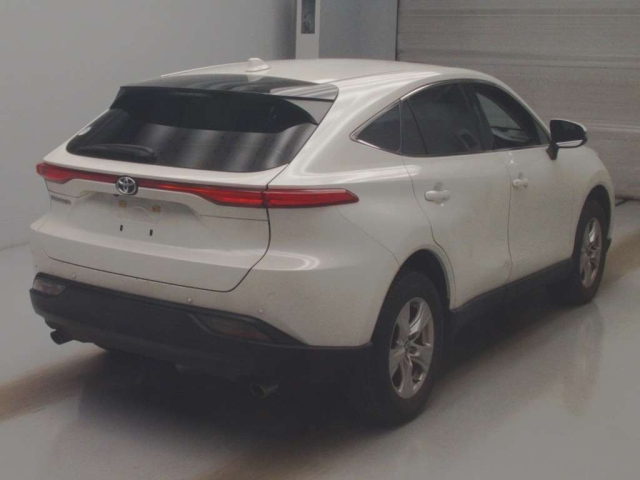 TOYOTA HARRIER 2022