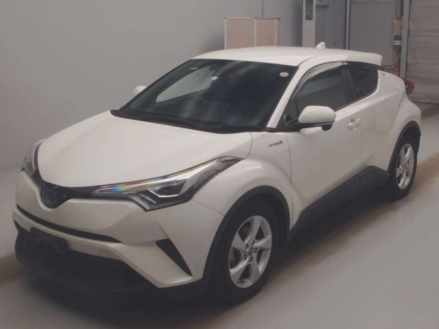 TOYOTA C-HR 2018