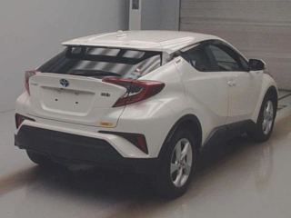 TOYOTA C-HR 2018