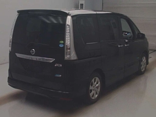 NISSAN SERENA 2013