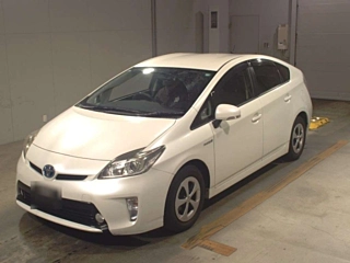 TOYOTA PRIUS 2014