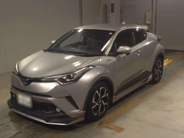 TOYOTA C-HR 2018
