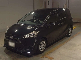 TOYOTA SIENTA 2015