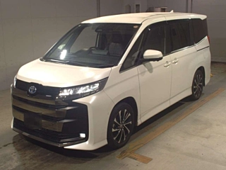 TOYOTA NOAH 2022