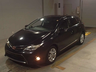 TOYOTA AURIS 2013