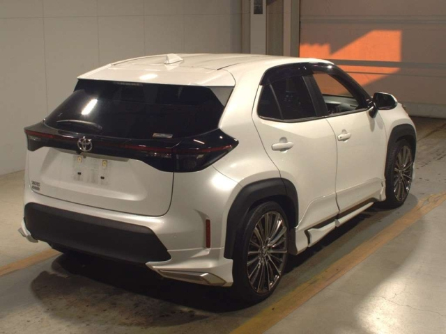 TOYOTA YARIS CROSS 2023