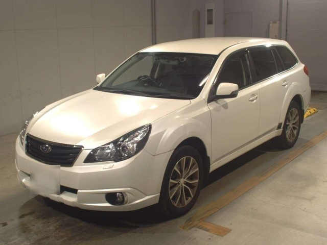 SUBARU LEGACY OUTBACK 2011