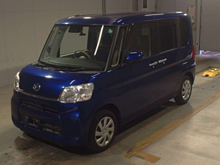 DAIHATSU TANTO 2018