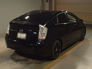 TOYOTA PRIUS 2011