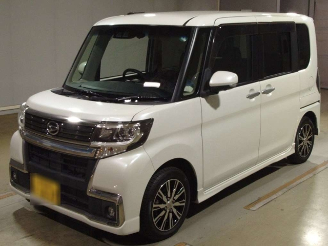 DAIHATSU TANTO 2019