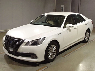 TOYOTA CROWN 2013
