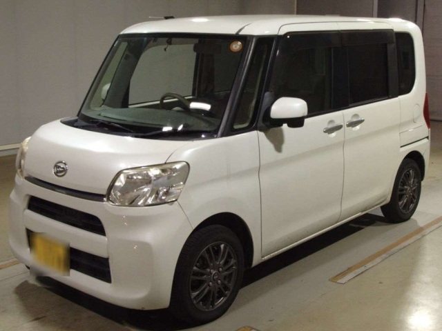 DAIHATSU TANTO 2014