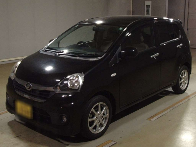 DAIHATSU MIRA E S 2013