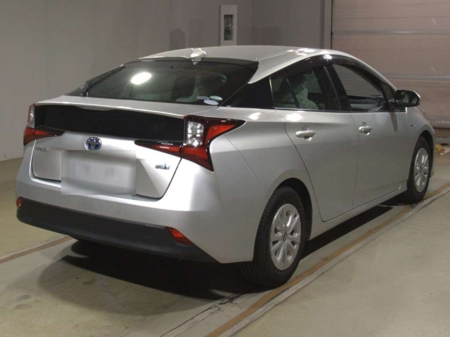 TOYOTA PRIUS 2019
