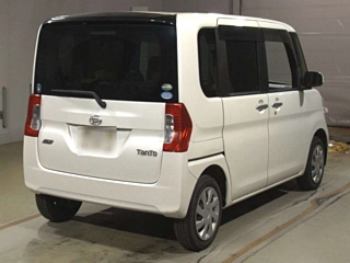 DAIHATSU TANTO 2014