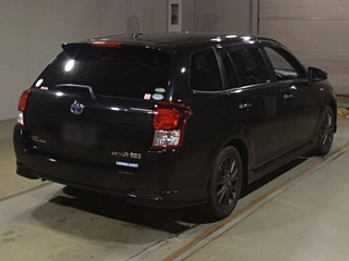 TOYOTA COROLLA FIELDER 2015