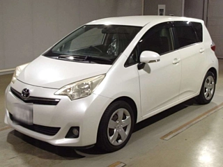 TOYOTA RACTIS 2013