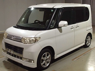DAIHATSU TANTO 2009