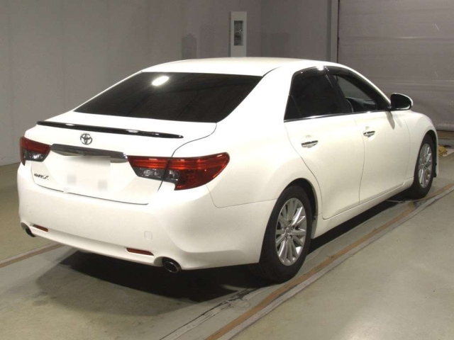 TOYOTA MARK X 2015