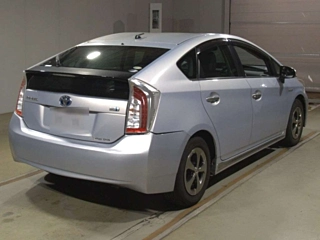 TOYOTA PRIUS 2012