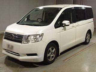 HONDA STEP WAGON 2010