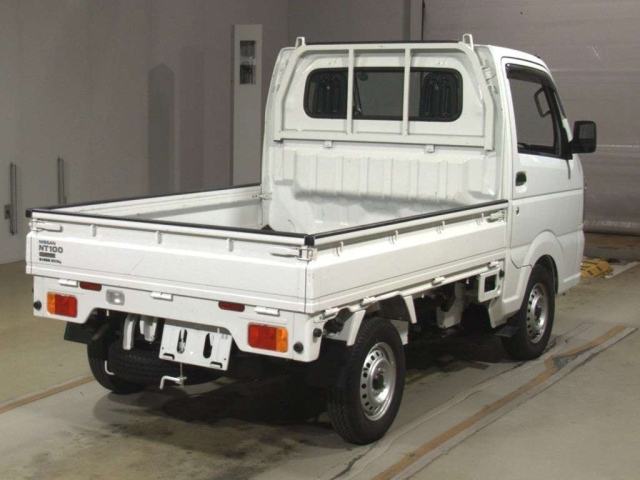 NISSAN CLIPPER TRUCK 2022