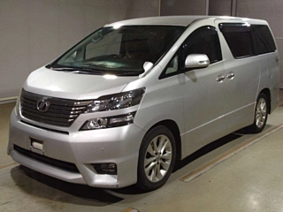 TOYOTA VELLFIRE 2010