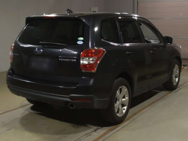SUBARU FORESTER 2015