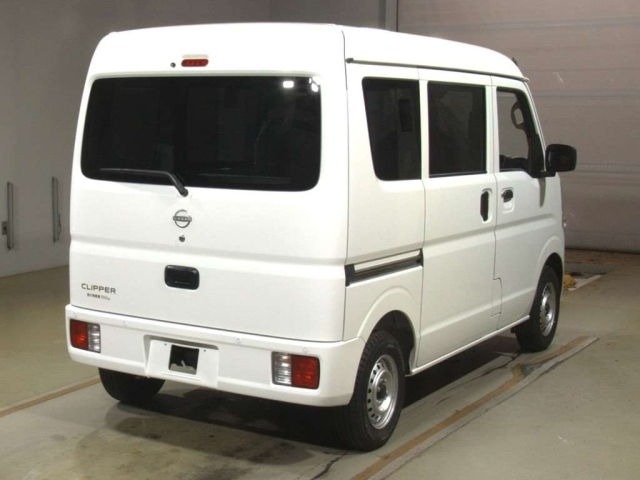 NISSAN CLIPPER VAN 2024