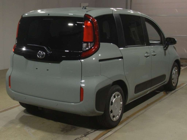 TOYOTA SIENTA 2025