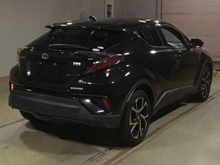 TOYOTA C-HR 2017