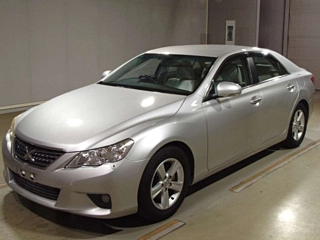 TOYOTA MARK X 2010