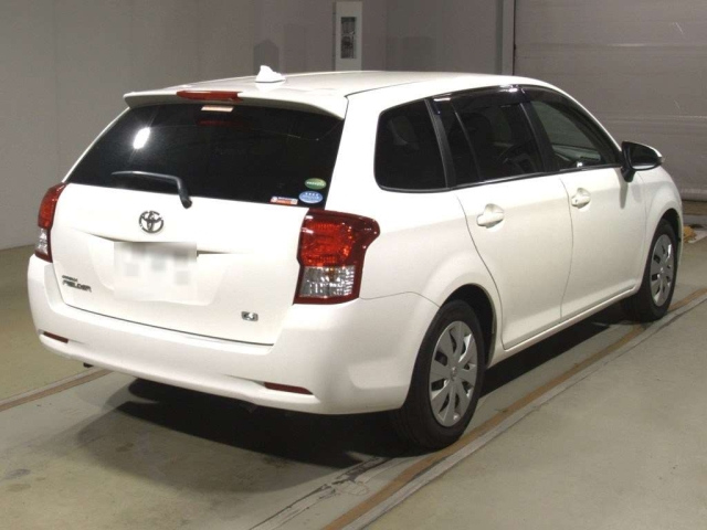 TOYOTA COROLLA FIELDER 2014