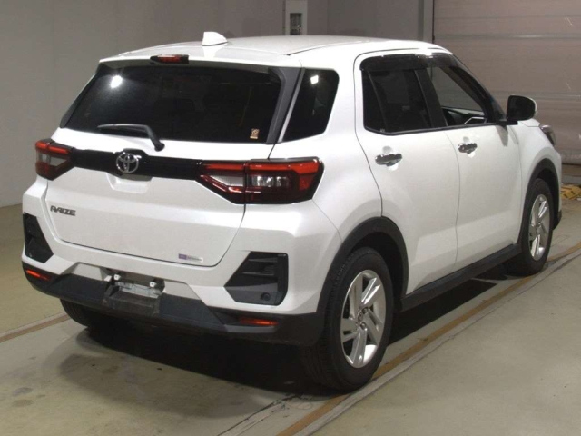 TOYOTA RAIZE 2023