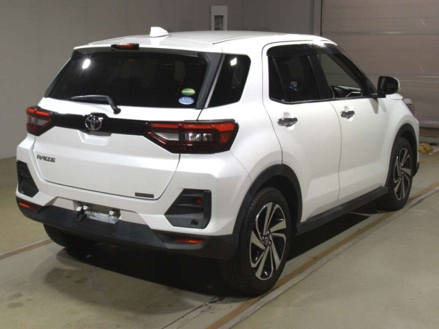 TOYOTA RAIZE 2020