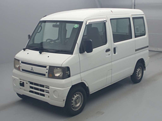 MITSUBISHI MINICAB VAN 2011