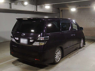 TOYOTA VELLFIRE 2009